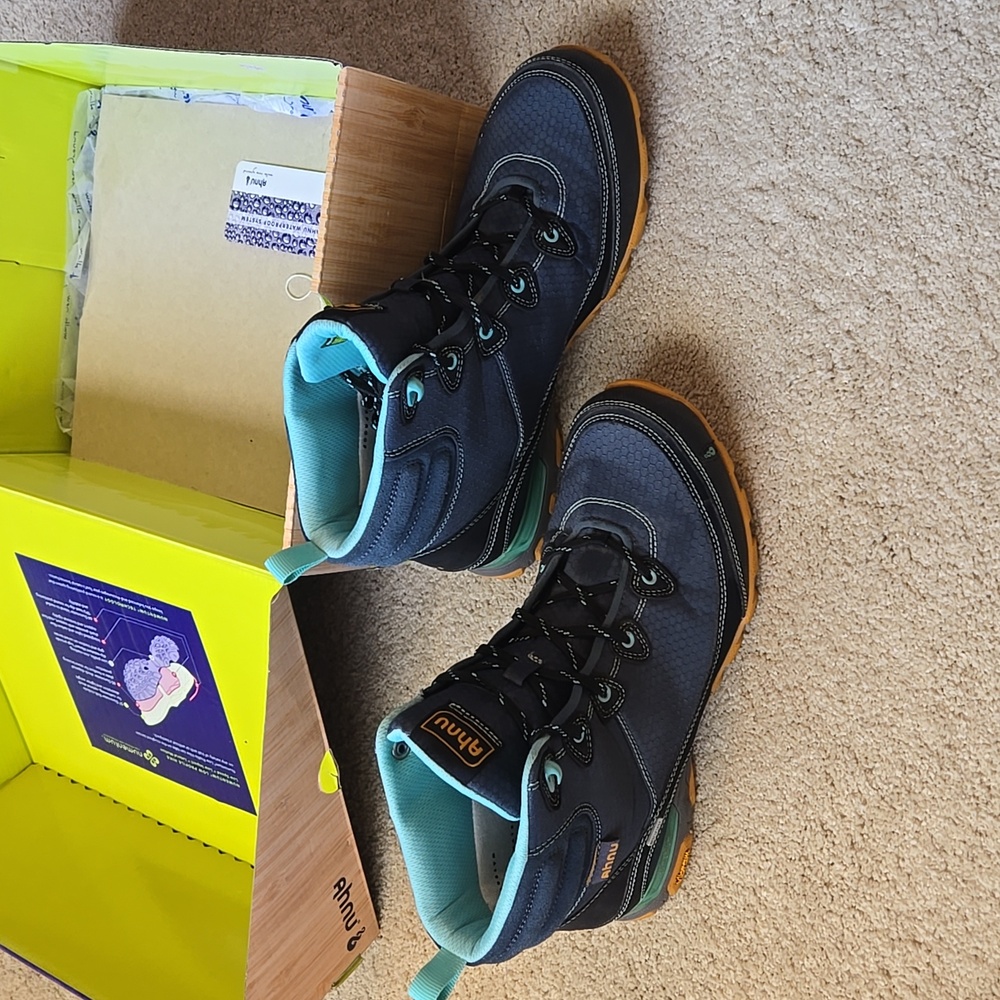 Ahnu Sugarpine Boot Waterproof